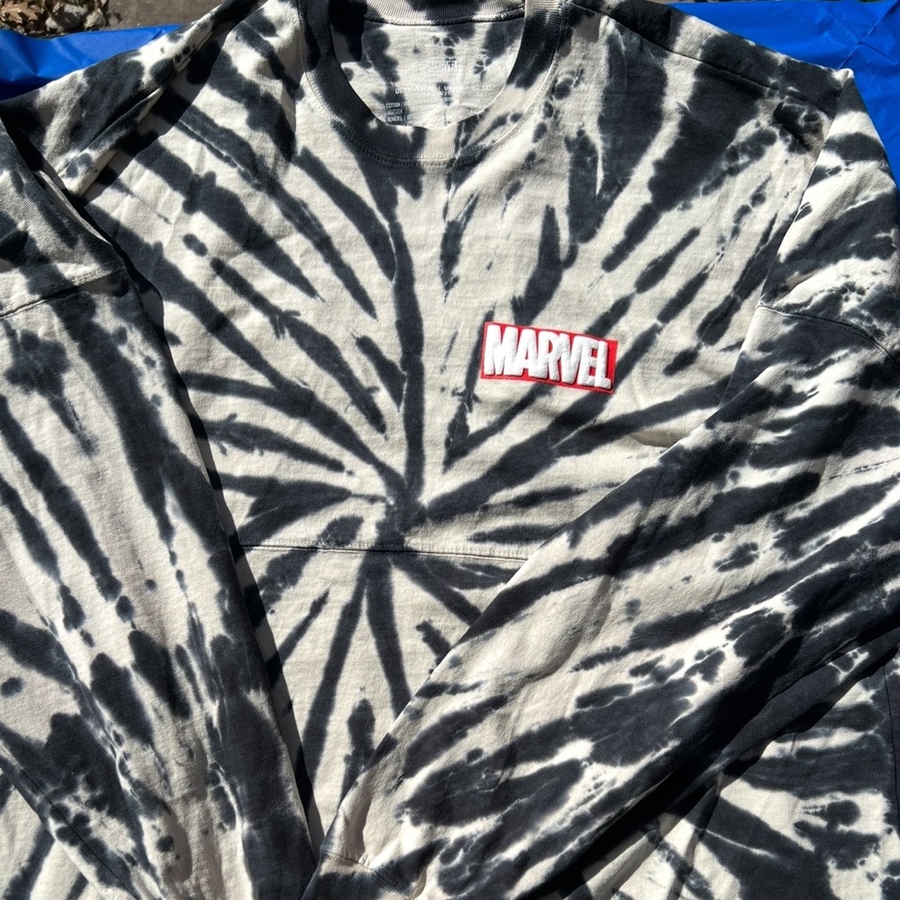 Disney parks marvel avengers spirit jersey